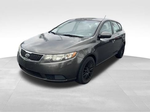 Used 2011 Kia Forte EX FWD image 3