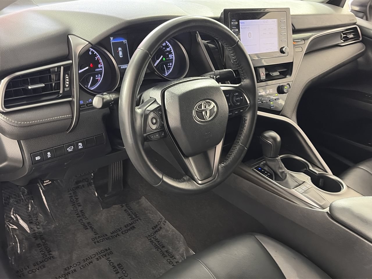 Used 2023 Toyota Camry SE FWD image 11