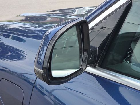 Used 2022 BMW X5 xDrive45e AWD/4WD image 9