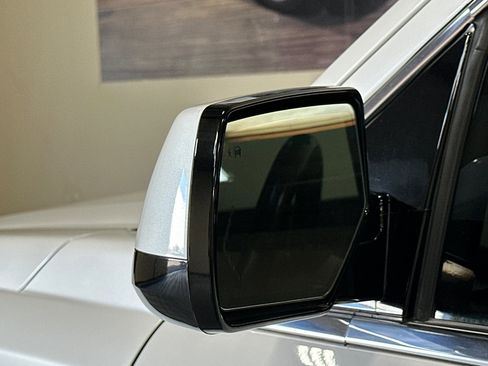 Used 2018 GMC Yukon Denali w/ Denali Ultimate Package image 53