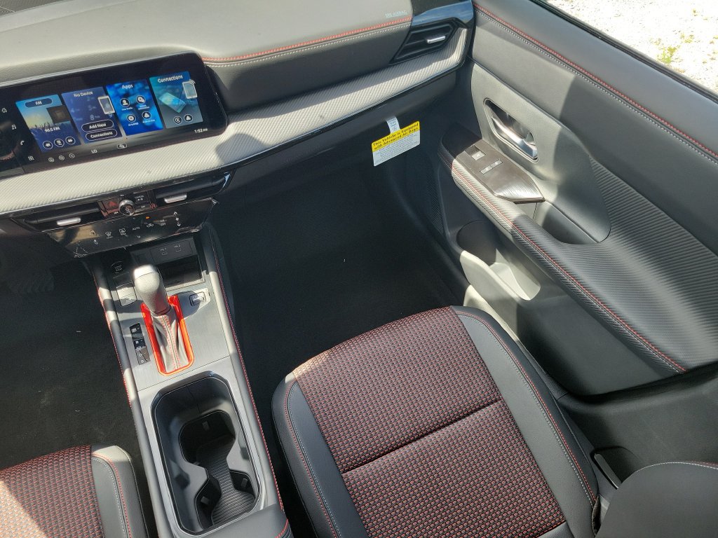 New 2027 Nissan Kicks SR FWD image 20