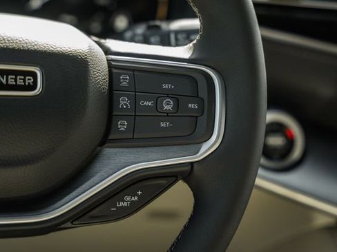 New 2026 Jeep Grand Wagoneer Limited AWD/4WD image 40