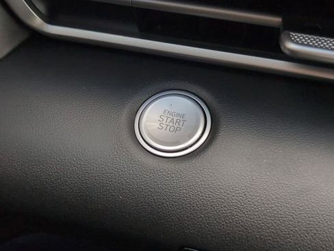New 2026 Hyundai Elantra Hybrid FWD image 10