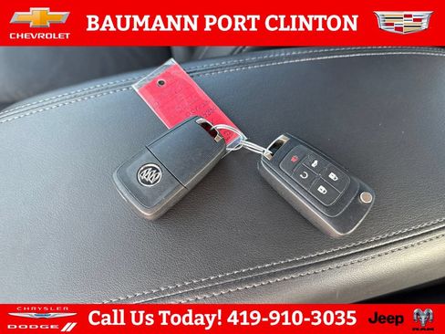 Used 2015 Buick LaCrosse Leather FWD image 30