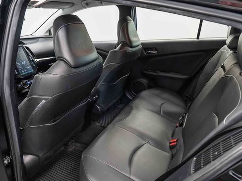 Used 2021 Toyota Prius Prime XLE FWD image 18
