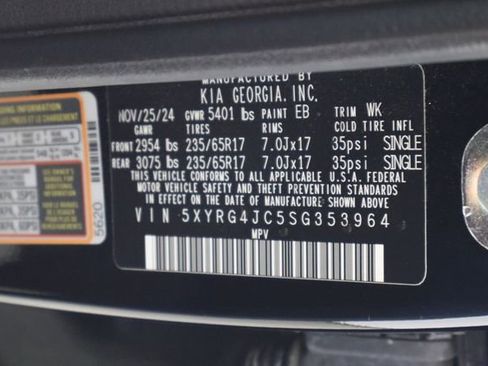 Used 2025 Kia Sorento LX FWD image 37