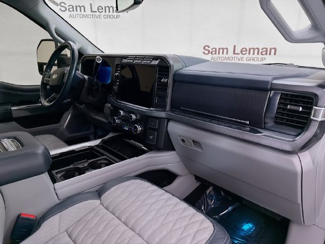 Used 2024 Ford F250 Limited w/ FX4 Off-Road Package AWD/4WD image 31