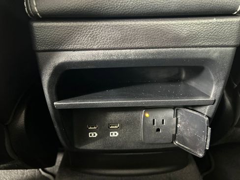 Used 2019 Ford Ranger Lariat w/ Equipment Group 501A Mid image 19