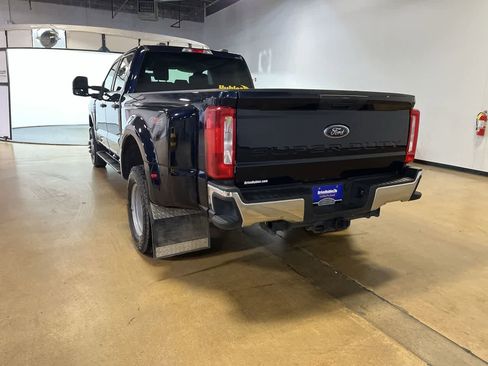 Used 2025 Ford F350 XLT AWD/4WD image 6