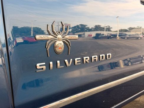 Used 2017 Chevrolet Silverado 1500 LTZ Z71 w/ LTZ Plus Package image 15