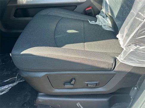 New 2026 RAM 2500 Big Horn image 12