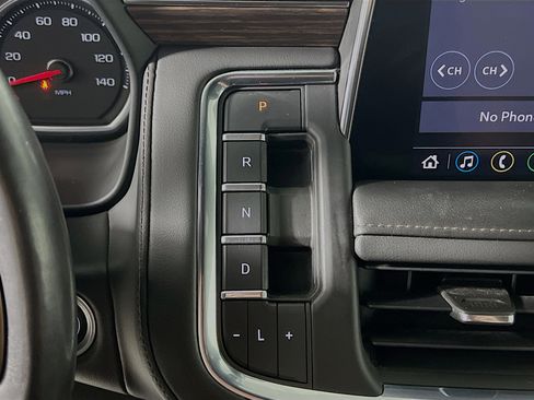 Used 2021 Chevrolet Tahoe High Country w/ Premium Package image 25