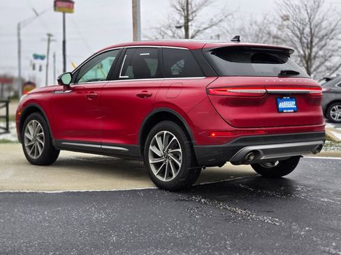 Used 2024 Lincoln Corsair AWD w/ Equipment Group 101A image 5