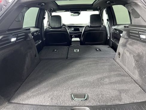Certified 2023 Cadillac XT4 Luxury w/ Cold Weather Package FWD image 27