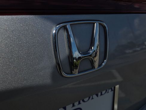 Certified 2024 Honda Civic EX-L image 36