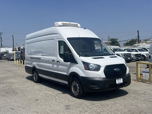 Used 2022 Ford Transit 250 148 High Roof Extended RWD image 1