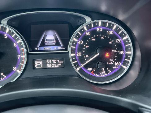 Used 2019 INFINITI QX60 Luxe w/ Essential Package image 17