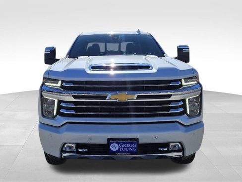 Used 2022 Chevrolet Silverado 2500 High Country w/ Z71 Off-Road Package AWD/4WD image 3