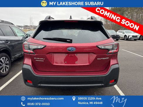 Used 2025 Subaru Outback Premium image 7