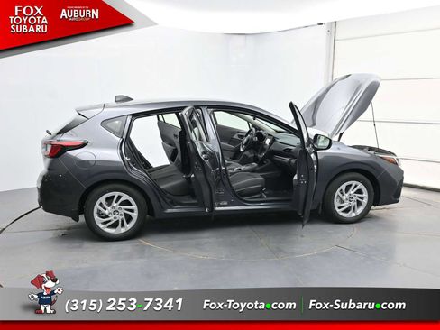 Used 2024 Subaru Impreza 2.0i AWD/4WD image 36