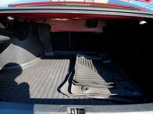 Used 2018 Toyota Camry SE FWD image 21