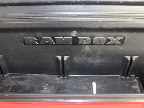 Used 2017 RAM 1500 Big Horn AWD/4WD image 17