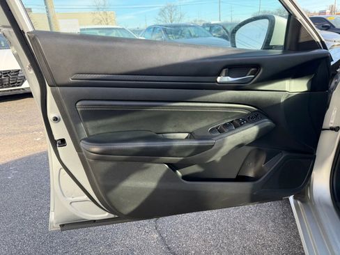 Used 2020 Nissan Altima 2.5 S image 18