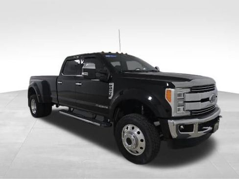 Used 2017 Ford F450 Lariat w/ Lariat Ultimate Package image 2