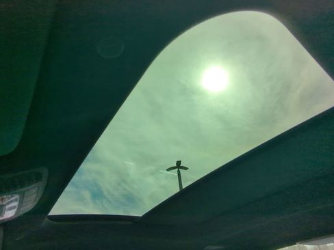 Certified 2025 Mercedes-Benz CLA 250 image 16