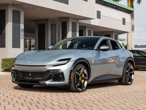 Used 2025 Ferrari Purosangue AWD/4WD image 21
