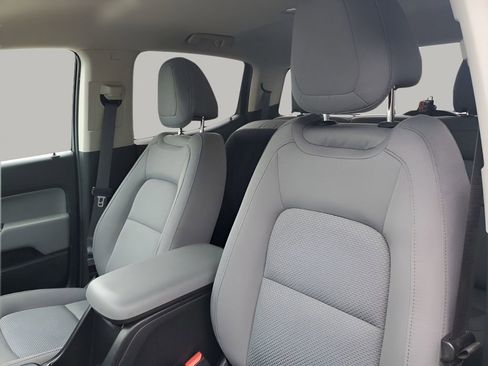 Used 2021 Chevrolet Colorado W/T w/ WT Convenience Package image 28