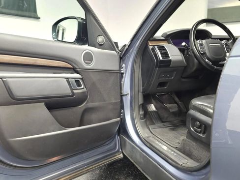 Used 2018 Land Rover Discovery HSE AWD/4WD image 33