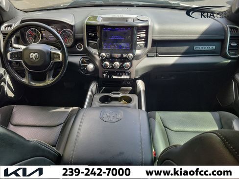 Used 2020 RAM 1500 Laramie AWD/4WD image 17