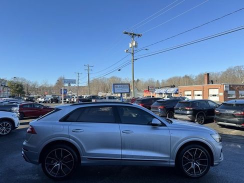 Used 2021 Audi Q8 Prestige image 4