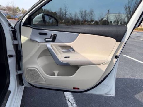 Used 2020 Mercedes-Benz A 220 A 220 4MATIC AWD 4dr Sedan image 17