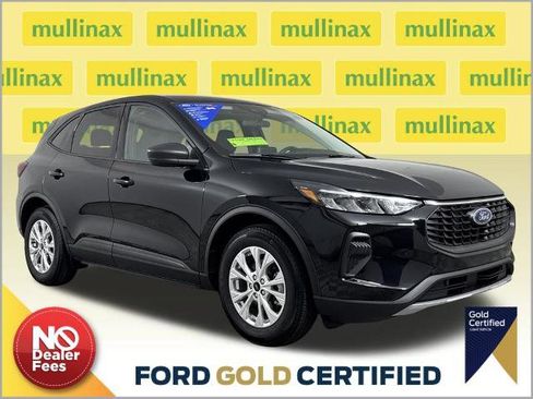 Certified 2025 Ford Escape Active FWD image 1