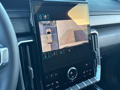 New 2026 GMC Acadia Elevation w/ Black Edition AWD/4WD image 19