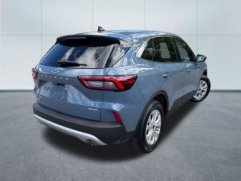 Used 2024 Ford Escape Active AWD/4WD image 4