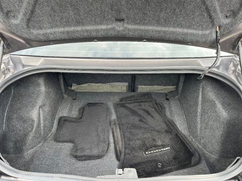 Used 2015 Dodge Challenger SXT Plus image 27