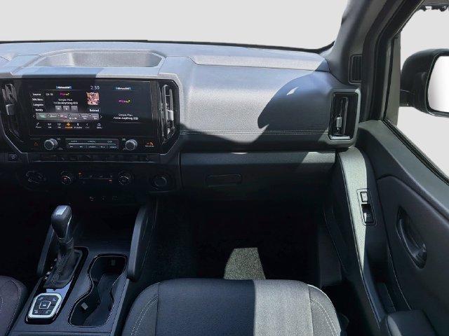Used 2026 Nissan Frontier SV w/ Tow Package AWD/4WD image 17