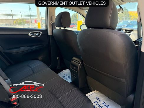 Used 2017 Nissan Sentra SV image 12