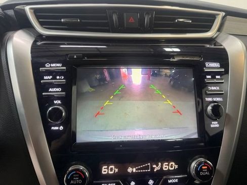 Used 2015 Nissan Murano S w/ Navigation Package AWD/4WD image 18