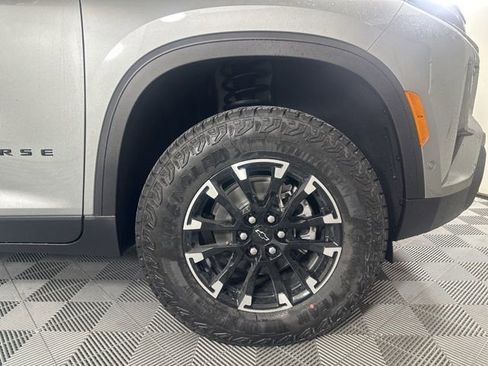 New 2026 Chevrolet Traverse Z71 w/ Enhanced Driving Package AWD/4WD image 10