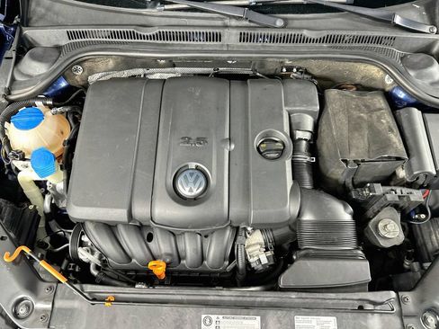 Used 2012 Volkswagen Jetta SE FWD image 30