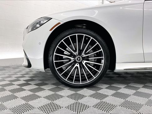 Certified 2024 Mercedes-Benz S 580 4MATIC Sedan image 8