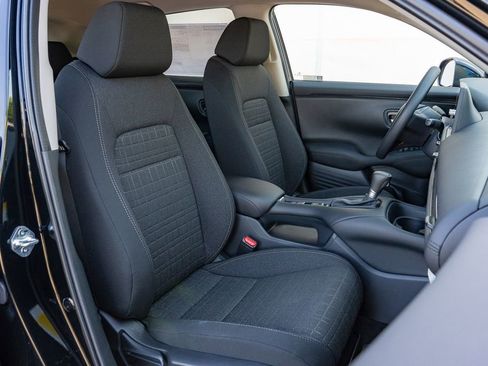 New 2027 Honda HR-V LX image 16