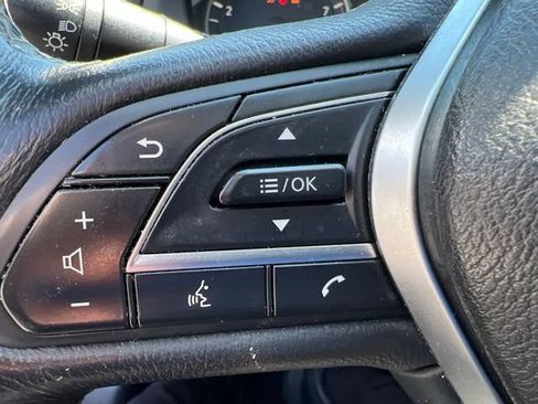 Used 2018 INFINITI Q50 Luxe w/ Essential Package (3.0T Luxe) AWD/4WD image 23