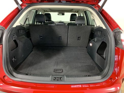 Used 2022 Ford Edge SEL w/ Convenience Package image 13