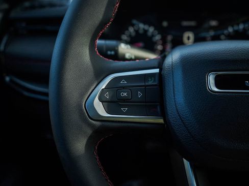 New 2026 Jeep Compass Trailhawk image 21