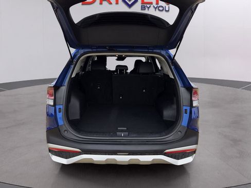Used 2023 Kia Sportage EX image 9